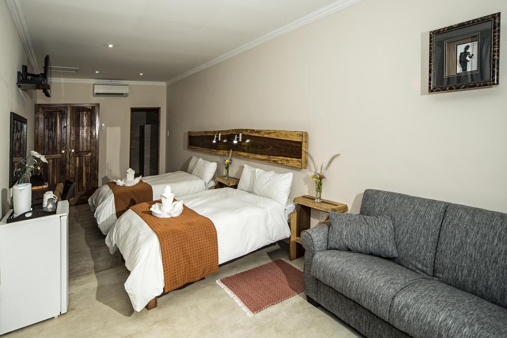 Casa Forno Country Hotel Otjiwarongo Kültér fotó