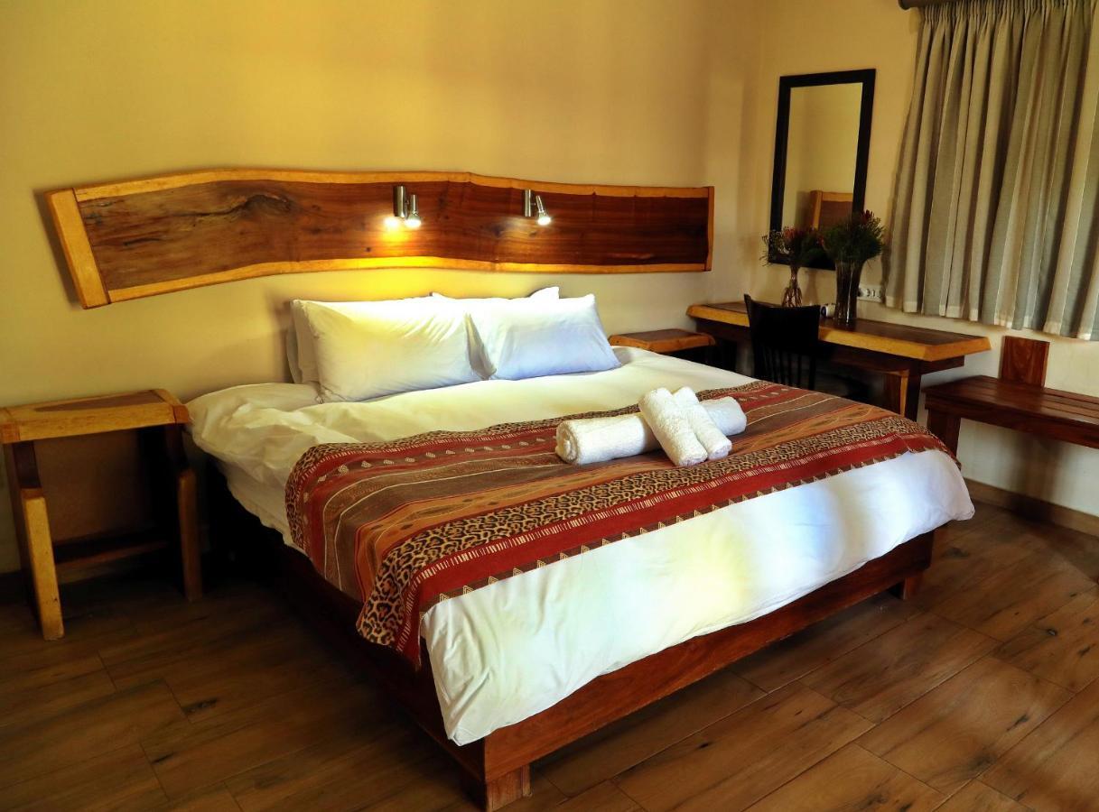 Casa Forno Country Hotel Otjiwarongo Kültér fotó