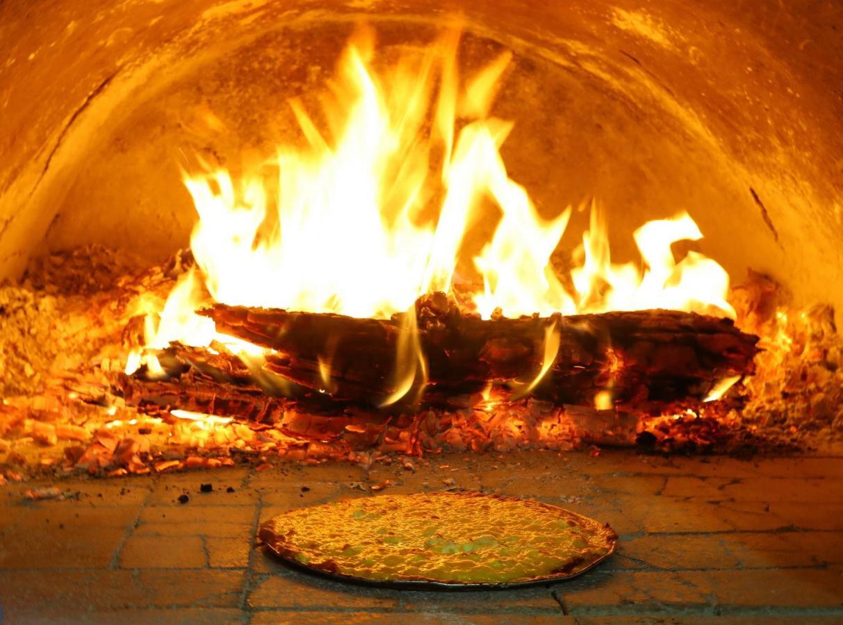 Casa Forno Country Hotel Otjiwarongo Kültér fotó